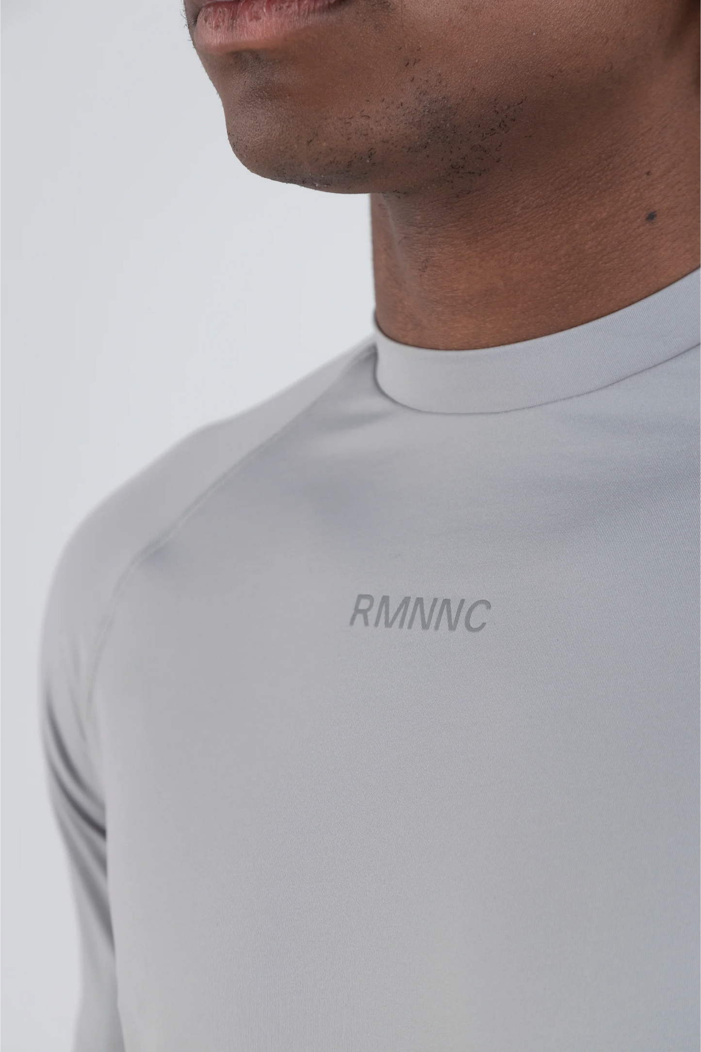 TSHIRT SLIM GUST / REMANENCE