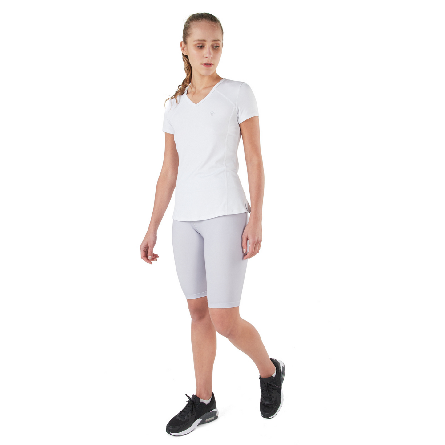 Pantalón Corto Deportivo Gris Mujer | Outdoor Adventure Colombia