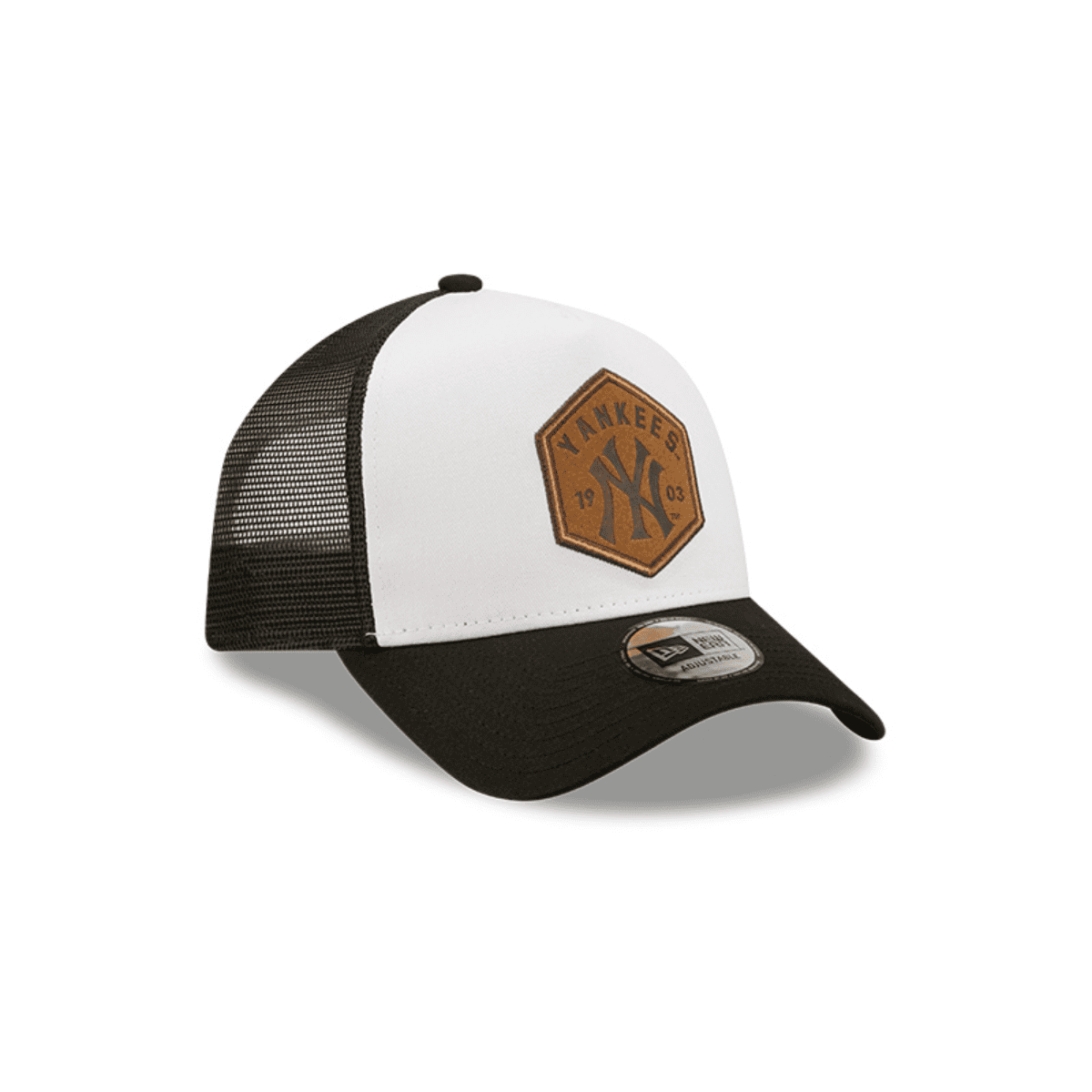 Gorra Team Patch Trucker 9FORTY Ajustable / New Era