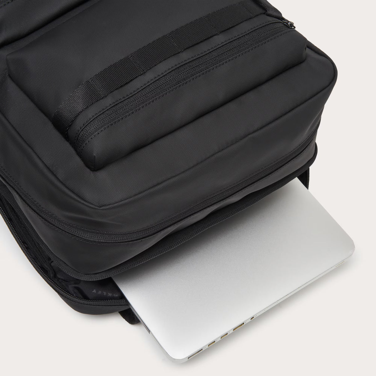 MORRALES/ ROVER LAPTOP / OAKLEY