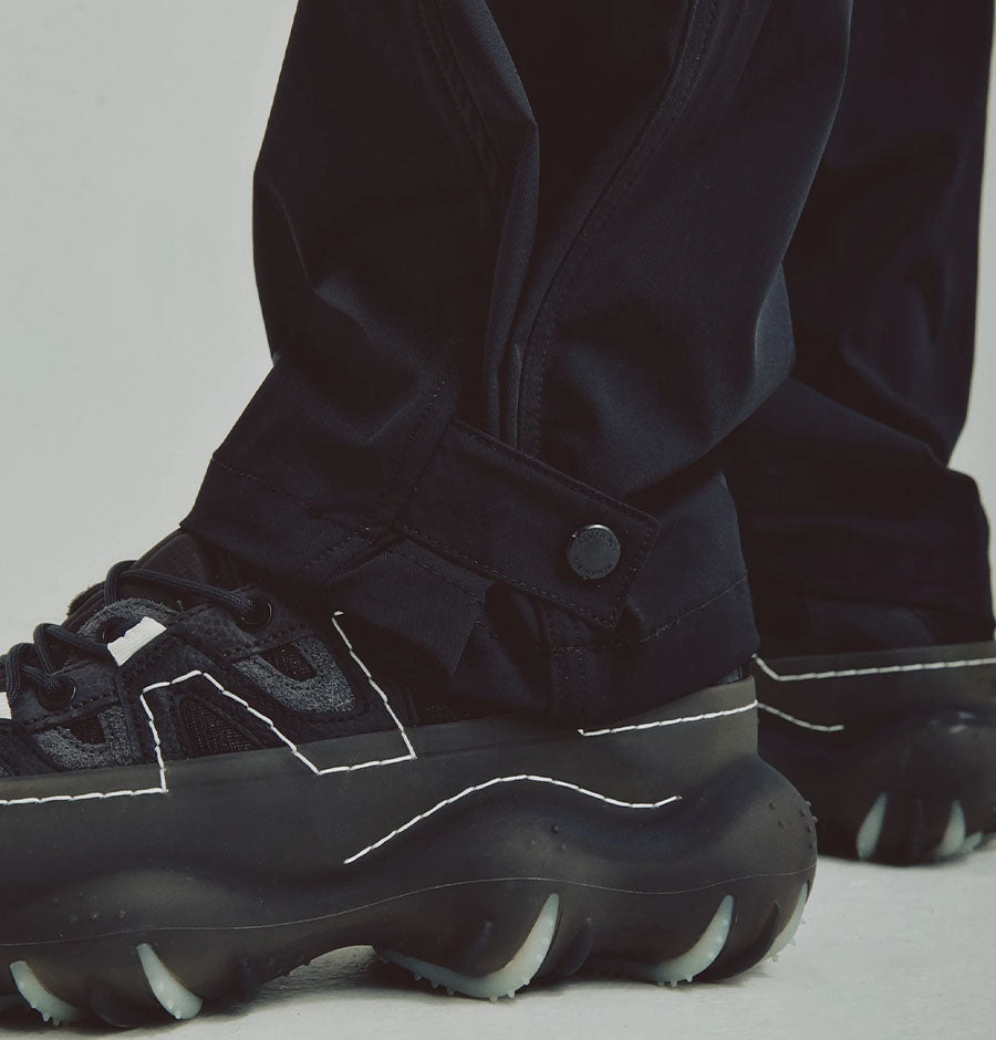 SEMI FIT IRON PANTS / REMANENCE