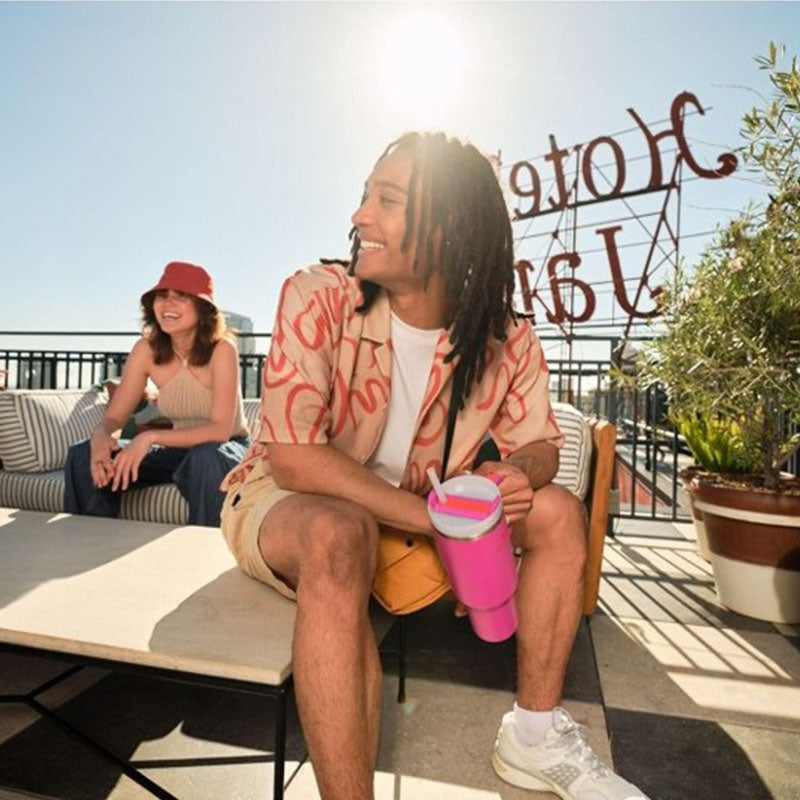 TERMO QUENCHER H2.0 FLOWSTATE TUMBLER 40OZ (1.2 LITROS) VIVID VIOLET / STANLEY