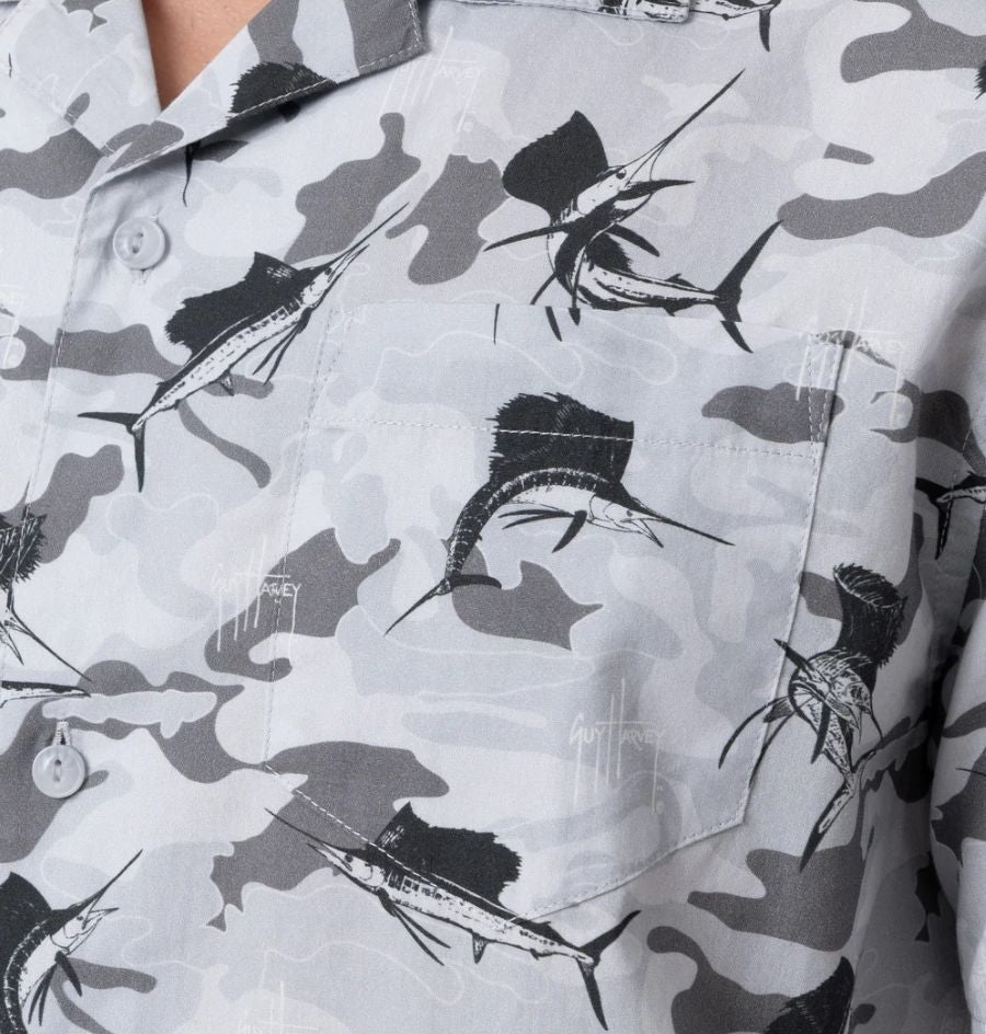 Camisa Manga Corta Guy Harvey Camo Sail Hombre Gris | OA Colombia