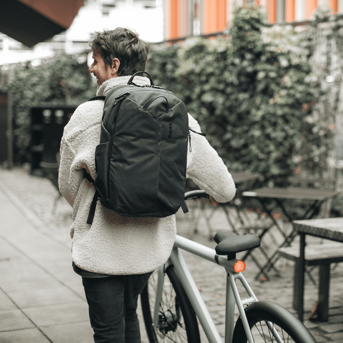 Maleta Aion 28L / THULE