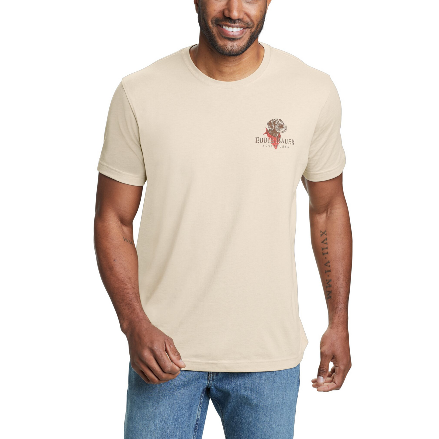 Camiseta Eddie Bauer Man's Best Friend Hombre Crema | Outdoor Adventure Colombia