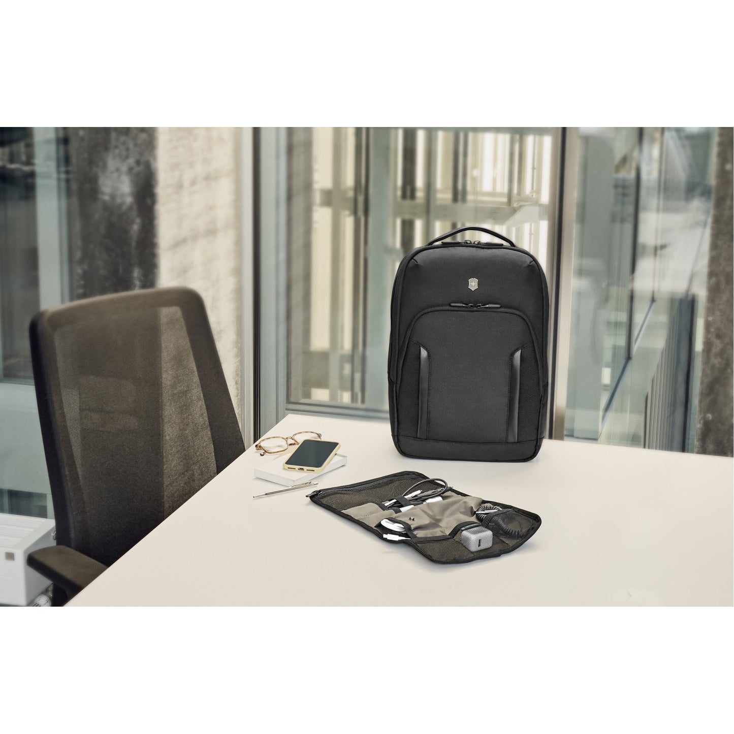 ALTMONT PROFESSIONAL CITY LAPTOP BACKP / VICTORINOX