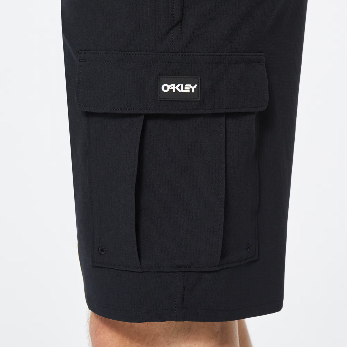 SHORT HOMBRE/ B1B CARGO HYBRID 21'' / OAKLEY