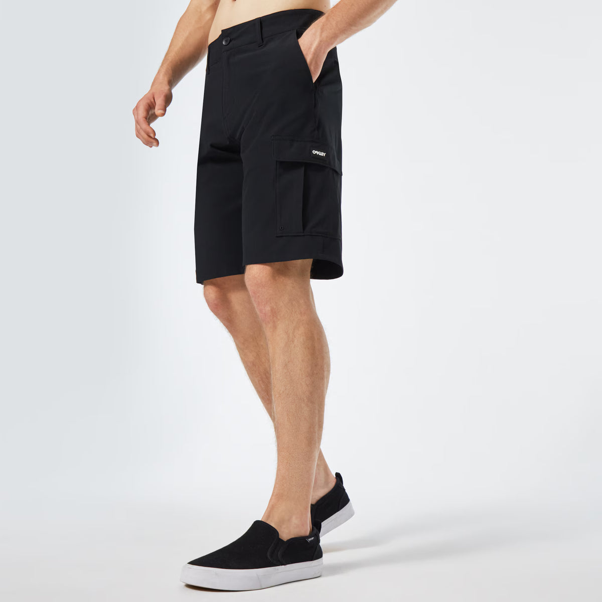 SHORT HOMBRE/ B1B CARGO HYBRID 21'' / OAKLEY