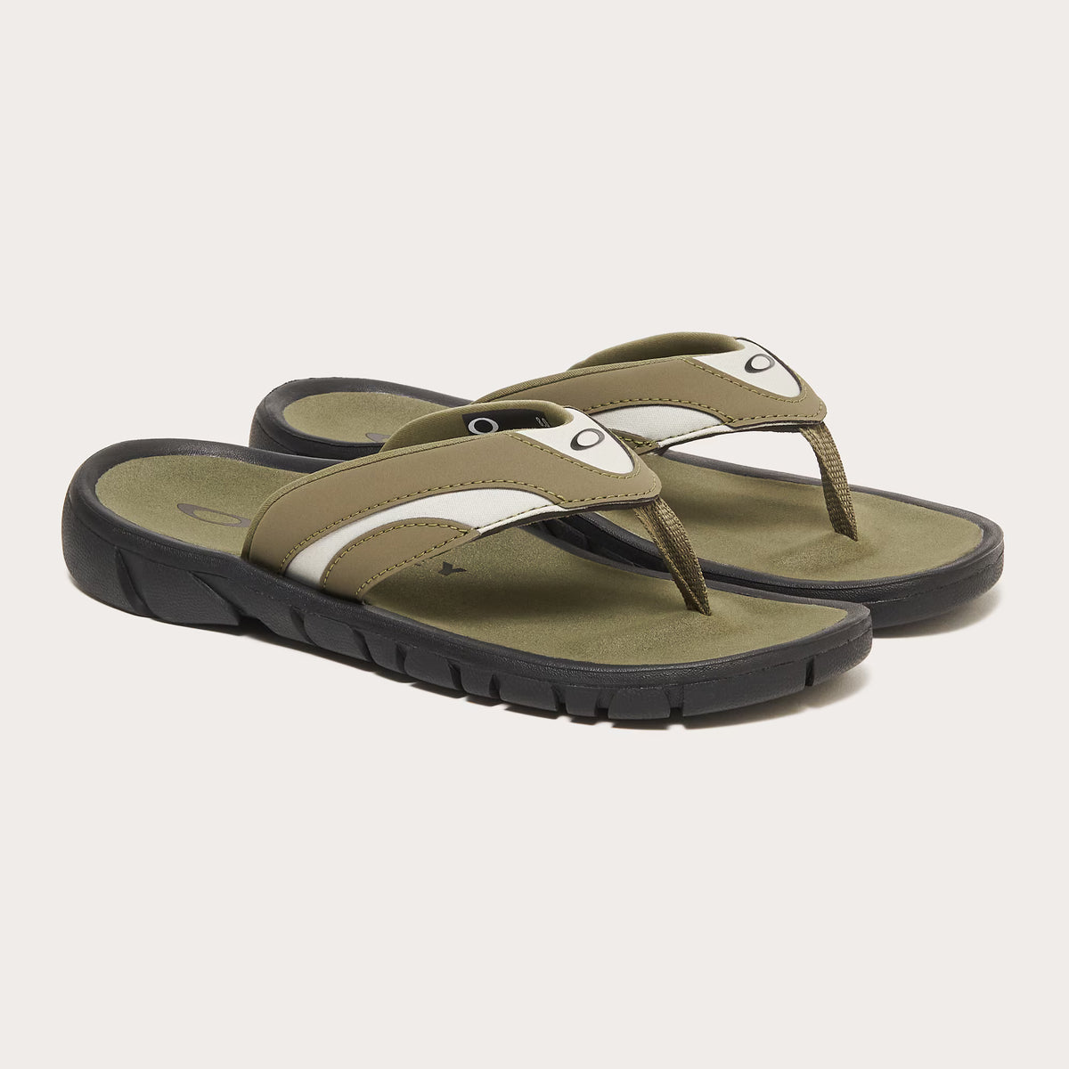 SANDALIA HOMBRE/ COIL / OAKLEY