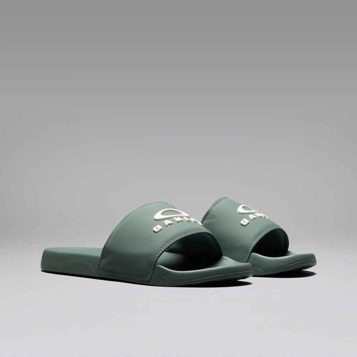SANDALIA HOMBRE/ ZUMA SLIDE / OAKLEY