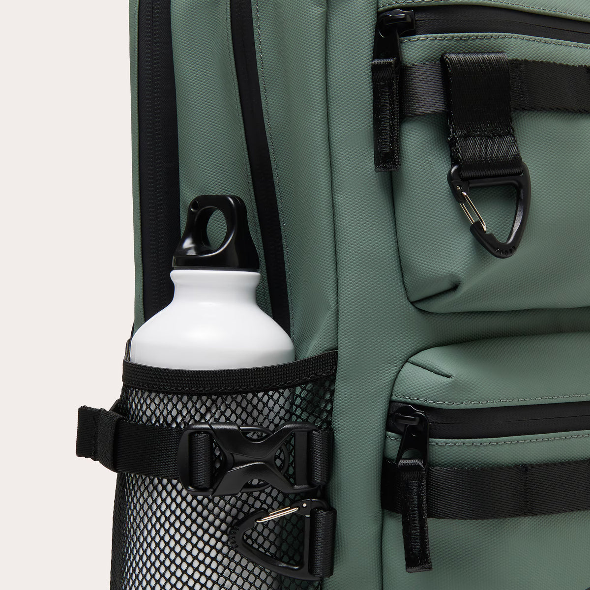 MORRALES/ ROVER LAPTOP / OAKLEY