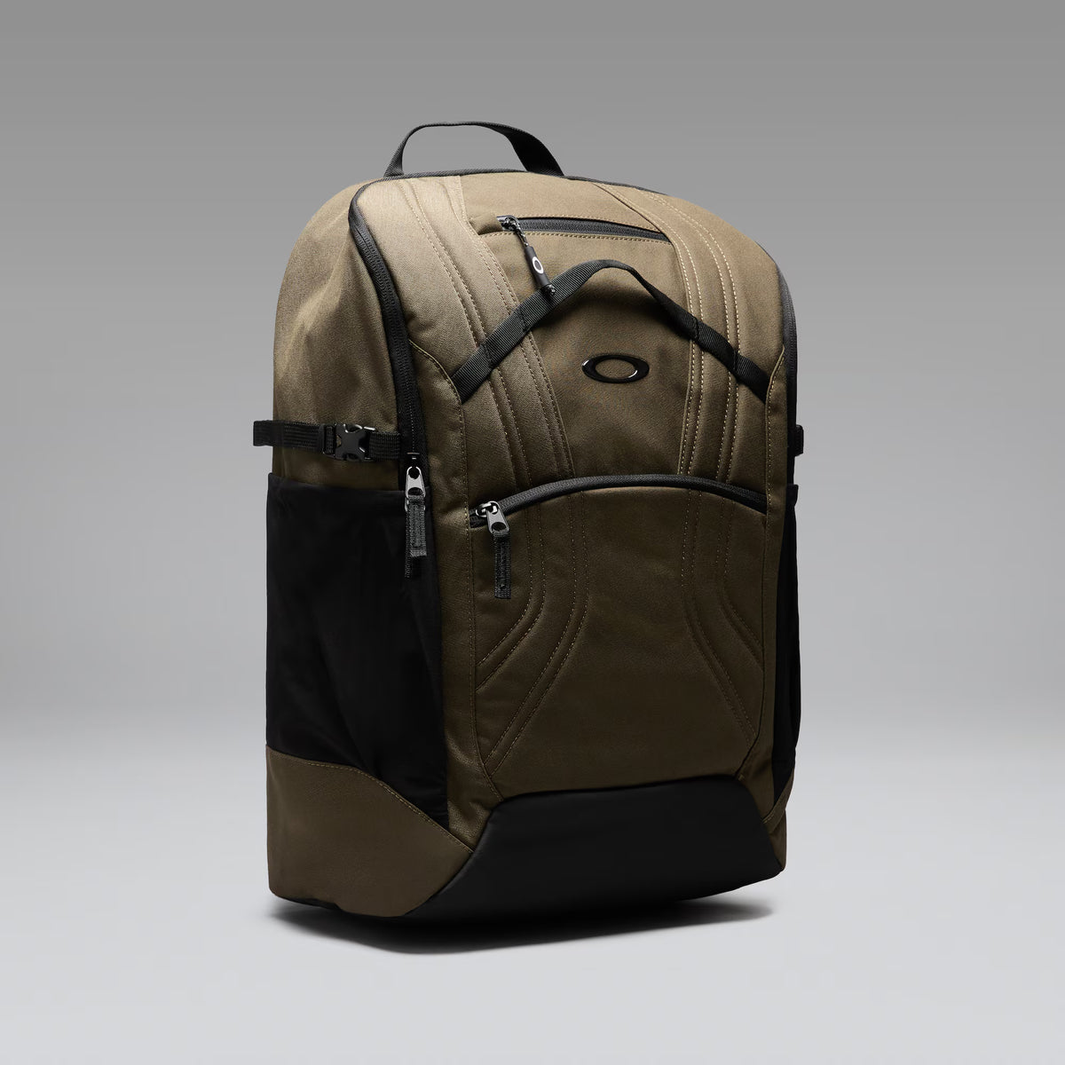 MORRALES/ OAKLEY BACKPACK / OAKLEY