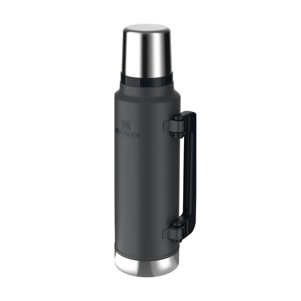 TERMO CLASSIC LEGENDARY 1.5QT 1.4L BLACK / STANLEY